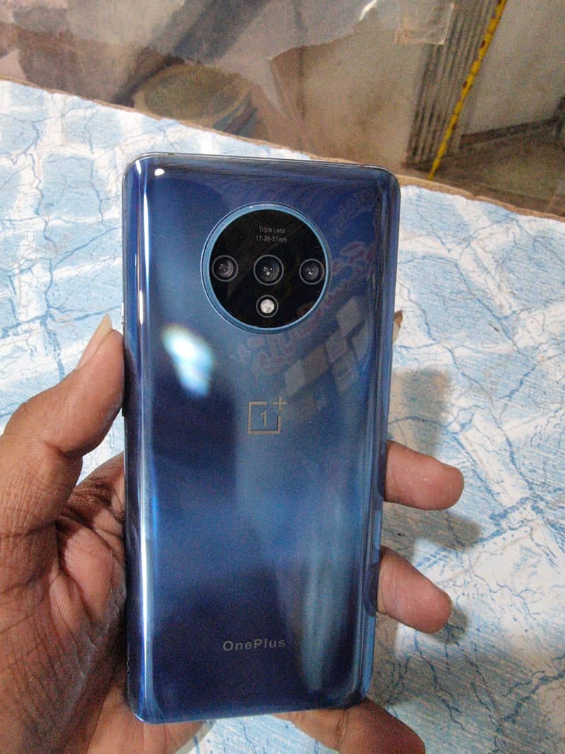 Apple iPhone 11 0