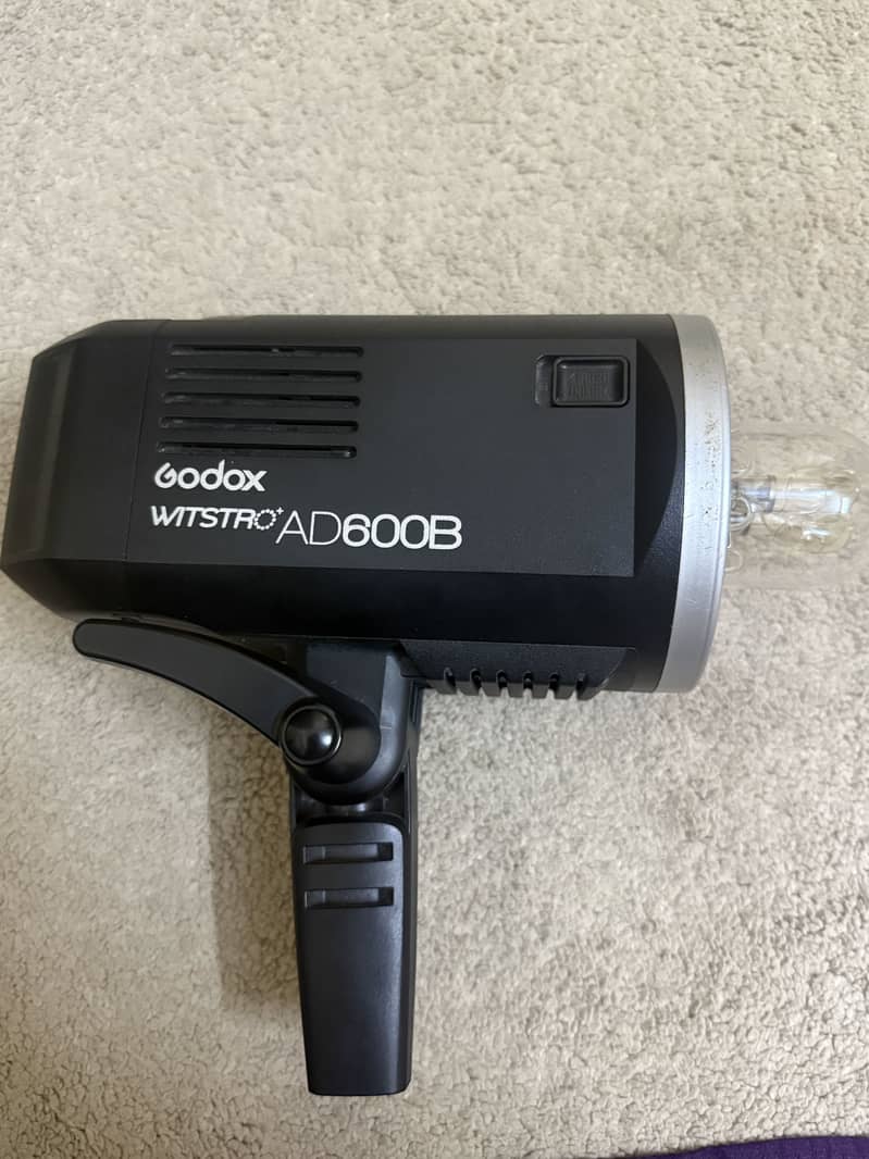 AD 600bm 4
