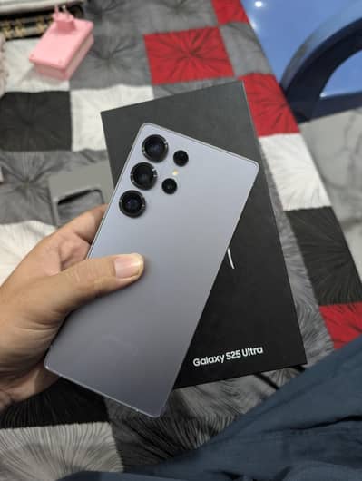 Samsung Mobile S25 Ultra