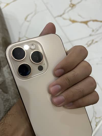 iPhone 16 Pro Non-PTA (Sim time available)