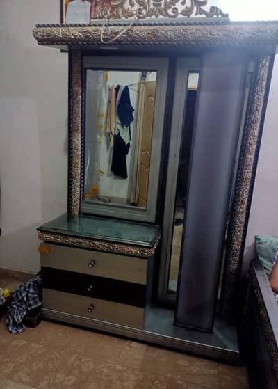 Bed with side table and dressing table sale