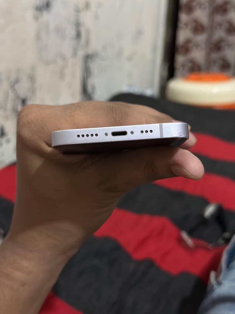 Apple iPhone 14 1