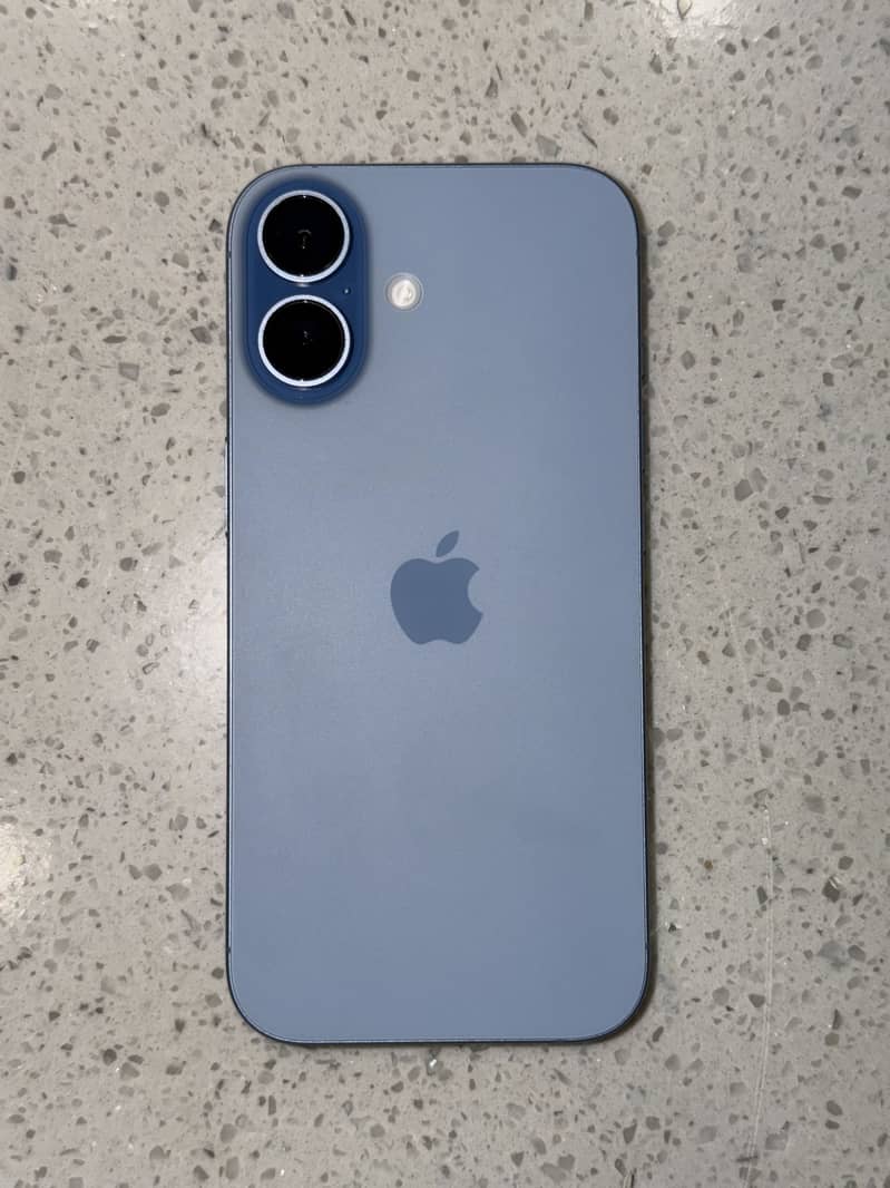 Apple iPhone 17 2