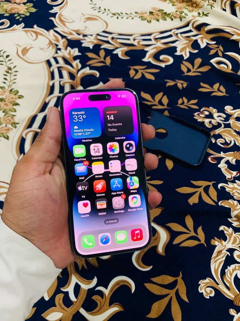iphone 14 pro 4