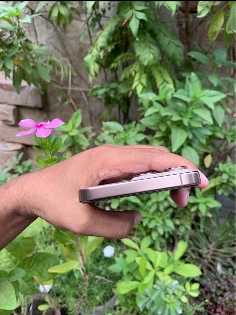Apple iPhone 16 Pro Max 5