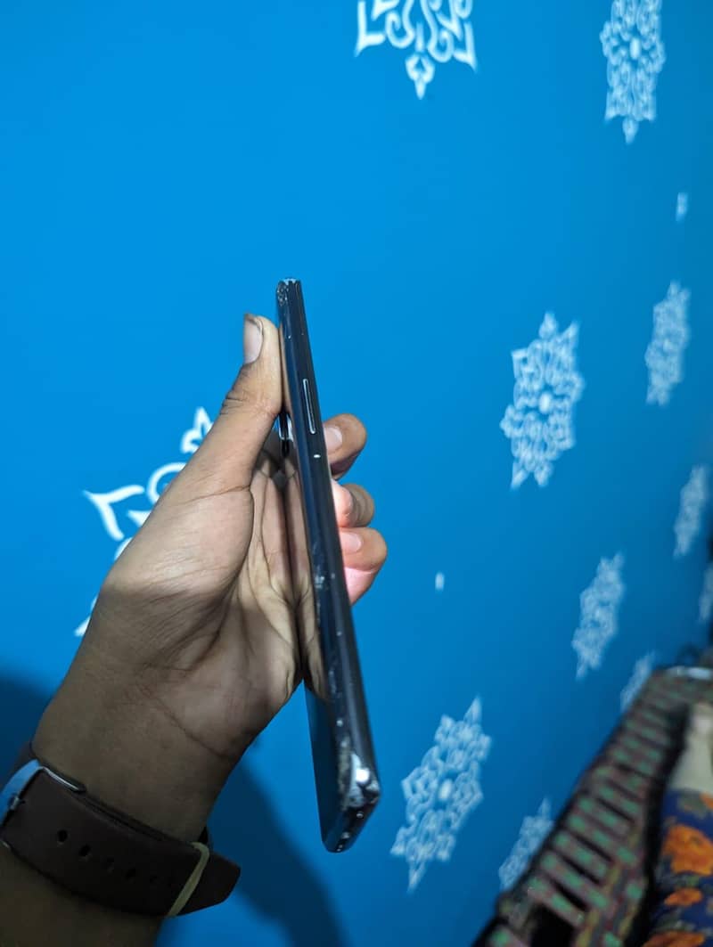 One Plus 8 4
