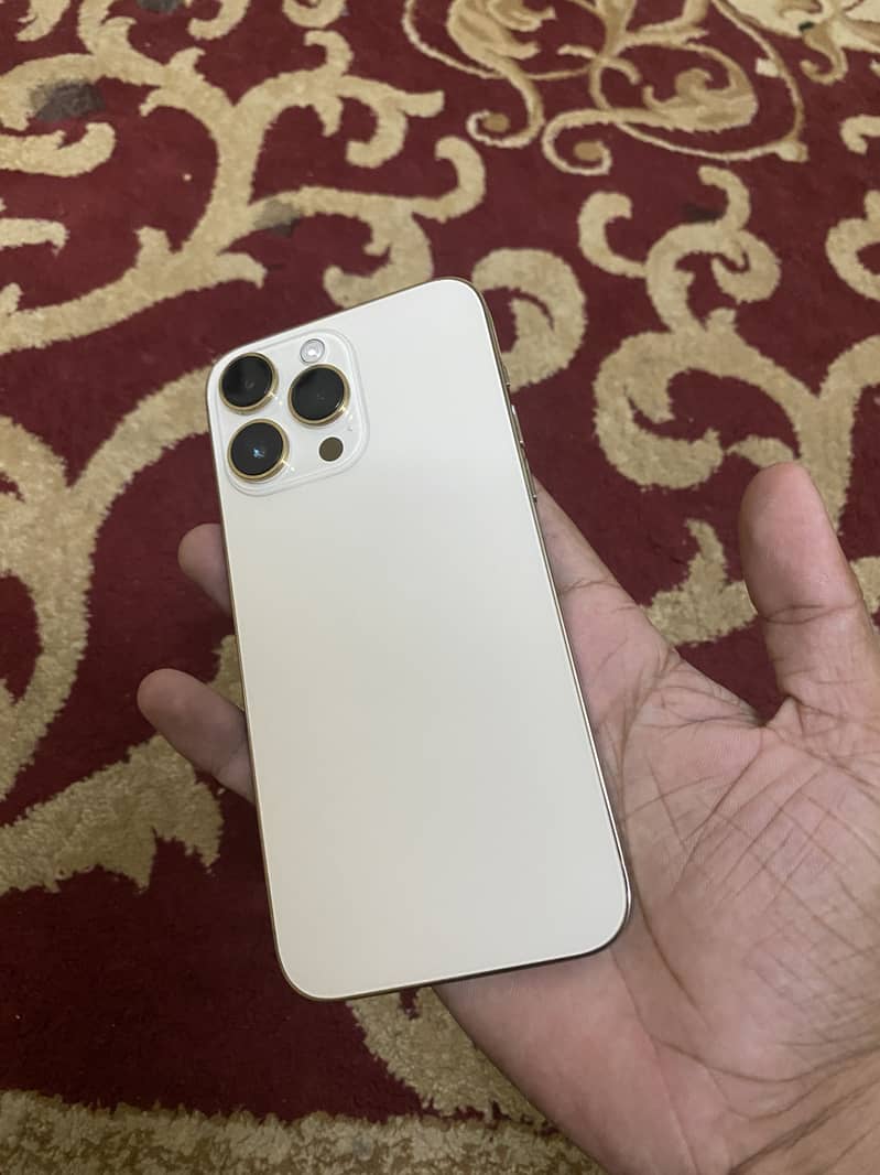 Apple iPhone 14 Pro Max 2