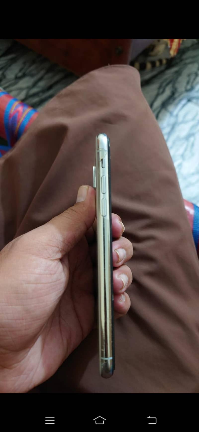 Apple iPhone X 3