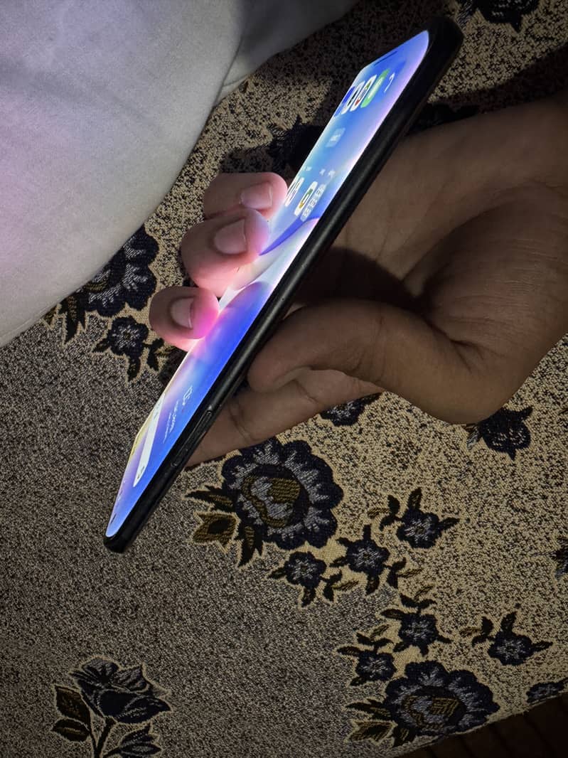 One Plus 8 Pro 6