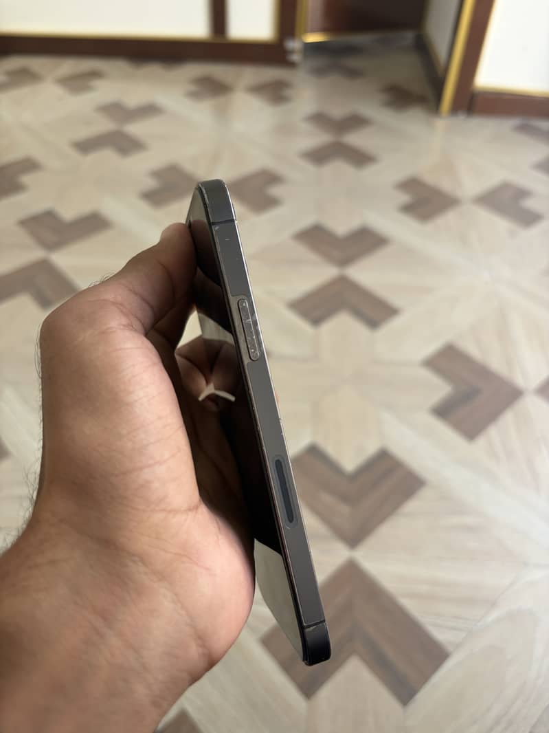 iPhone 12pro 2