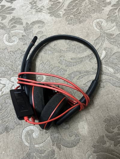 Plantronics headphones
