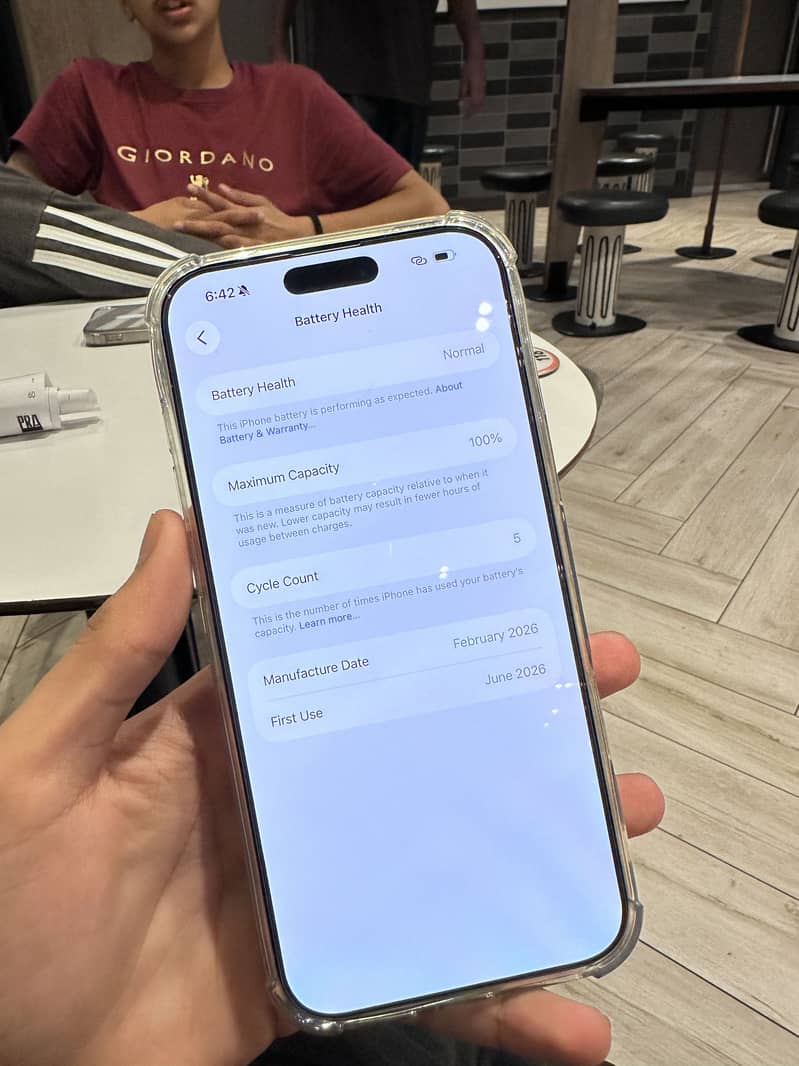 Apple iPhone 17 Pro Max 2