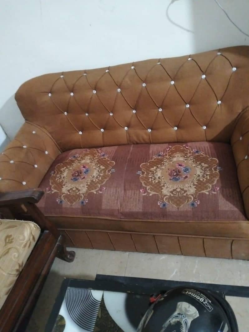 2 seater sofa 1