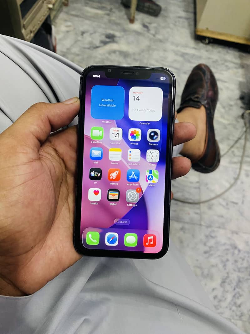 Apple iPhone 11 1