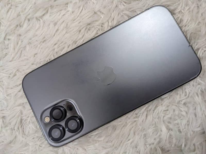iPhone 12 pro max 1