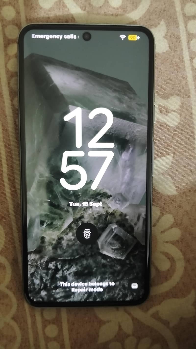Google Pixel 8 4