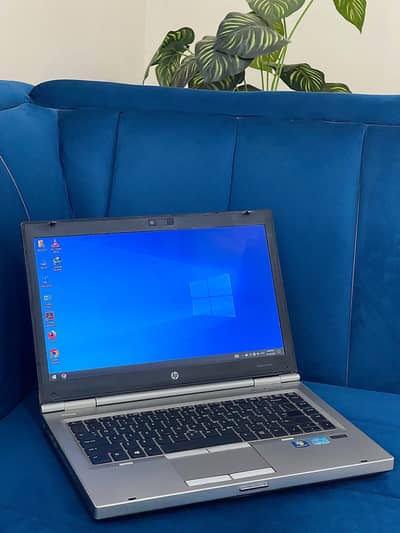 Hp Elitebook i5 3-Gen (Ram 4-Gb/ 128-Gb SSD) Battery Timing 1.5 Hours.