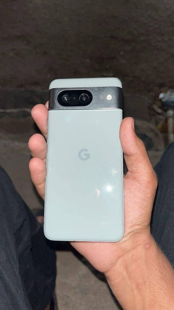 Google pixel 8 0