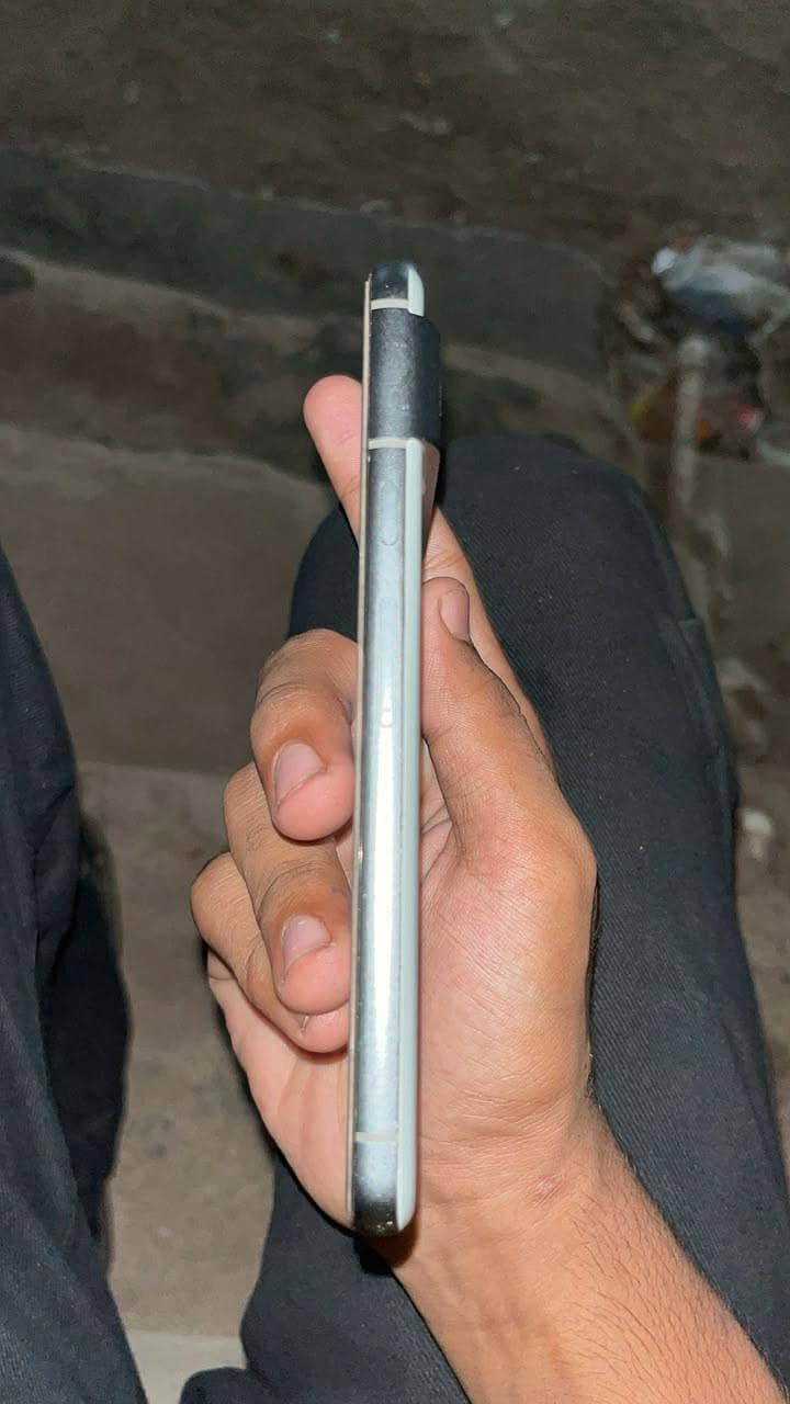 Google pixel 8 2