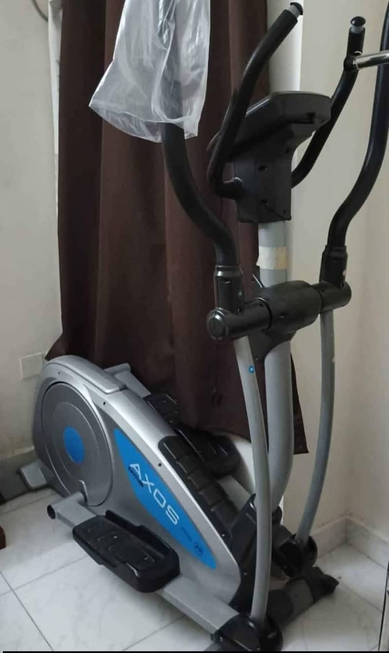 Elliptical exercise cycle 0