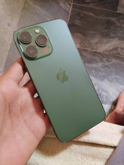 Apple iPhone 13 Pro Owner locked