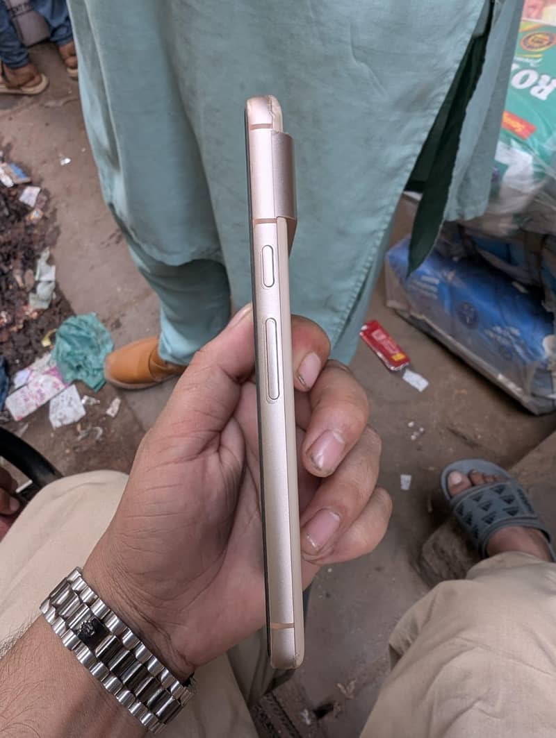 Google Pixel 8 /03213013403 3