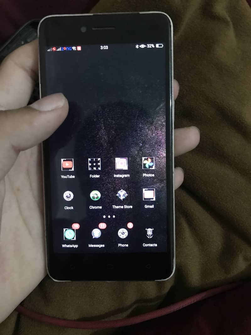 OPPO A37 0