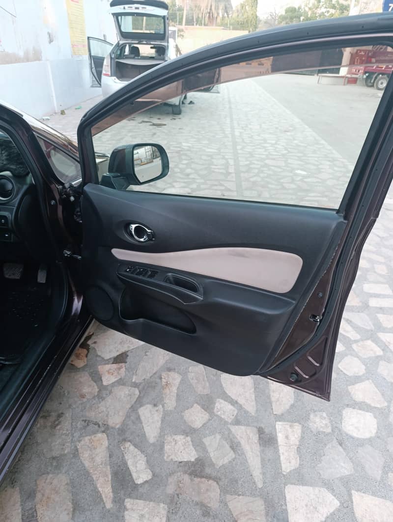 Nissan Note E Power 2017 9