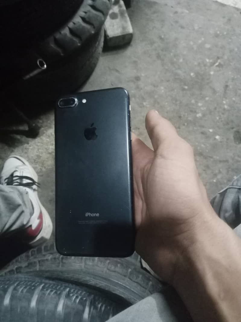 iphone 7+ 3