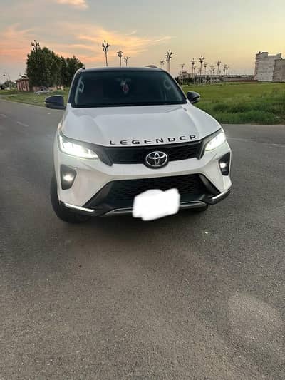 Toyota Fortuner V 2020
