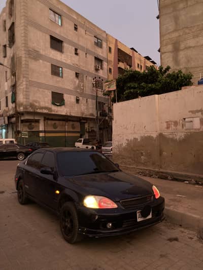 Honda Civic EXi 2000
