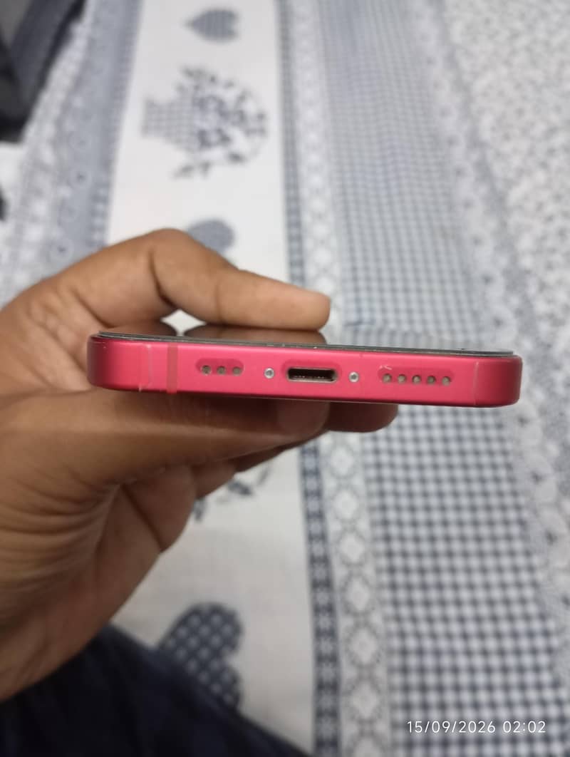 Apple iPhone 14 5
