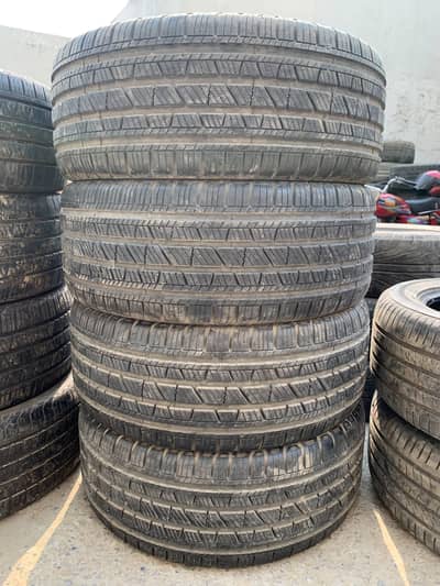 Tyres set 285 45 22