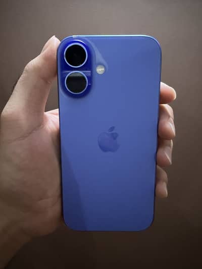 Apple iPhone 16