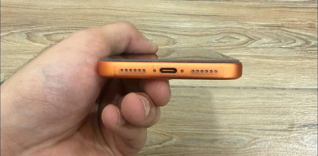 Apple iPhone 17 Pro Max 2