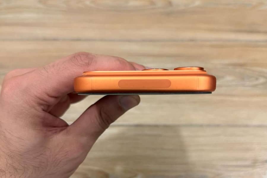 Apple iPhone 17 Pro Max 3