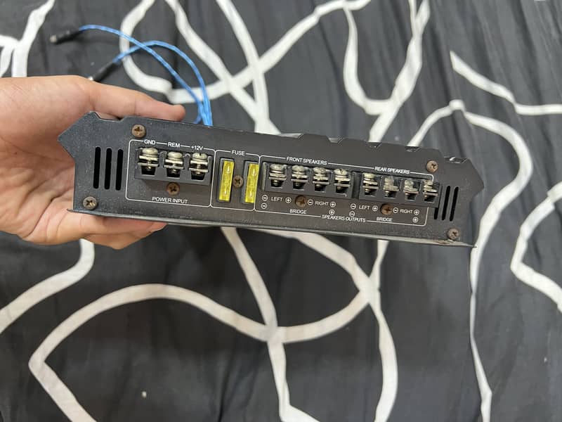 Audio tech amplifier 6000W 1