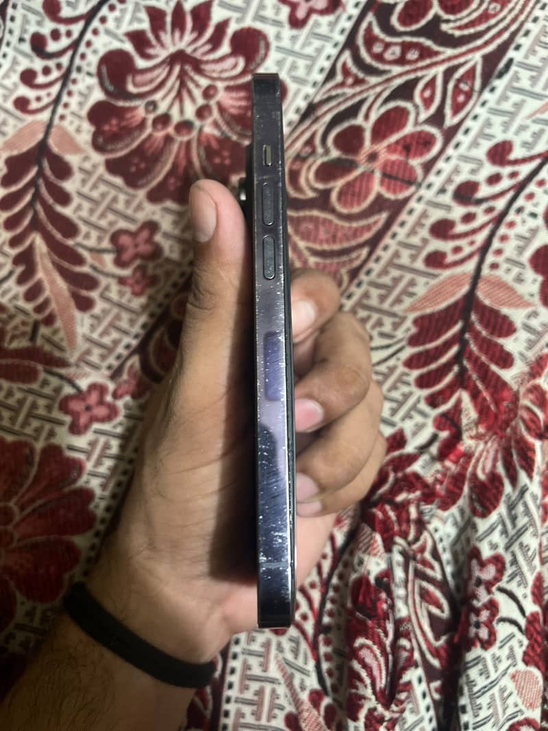 Apple iPhone 14 Pro 5