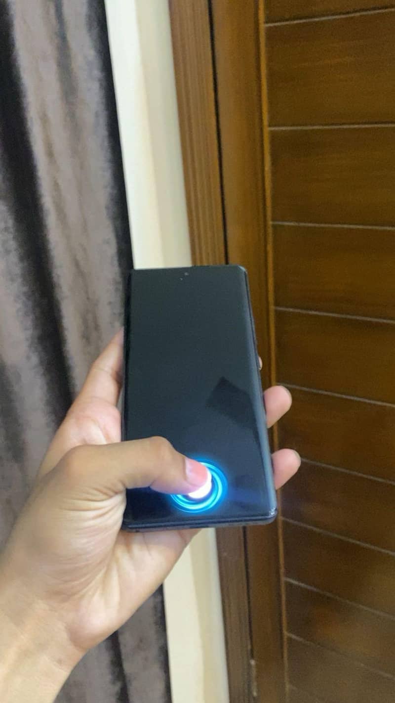 Infinix Note 40 Pro 1