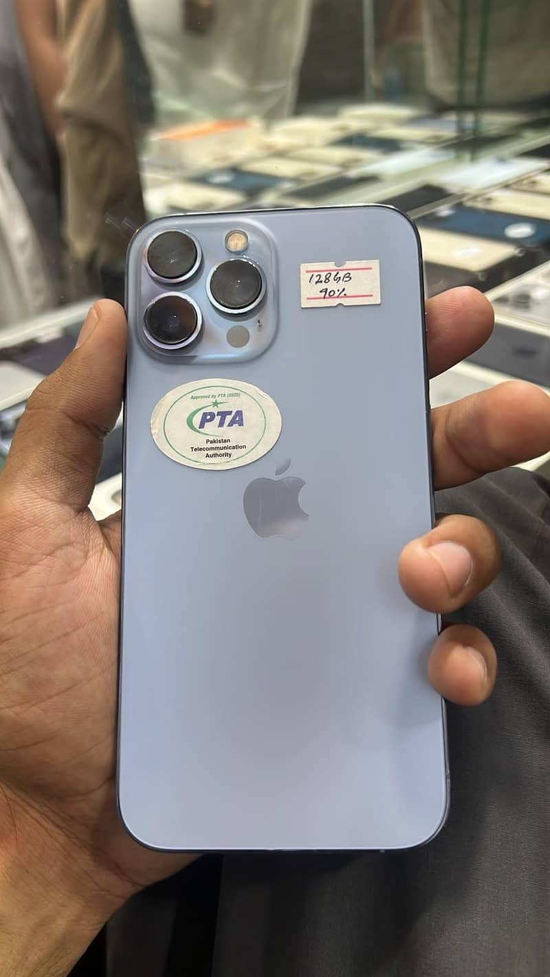 Apple iPhone 13 Pro Max 0