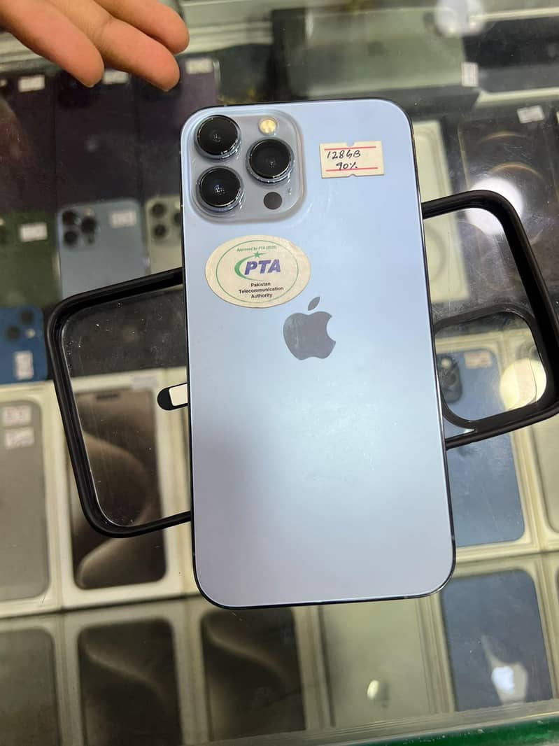 Apple iPhone 13 Pro Max 1