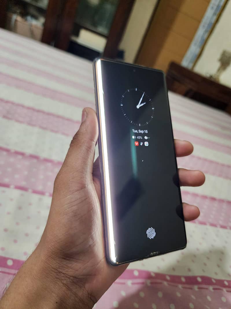 Infinix Zero 30 6