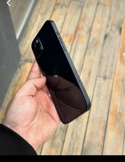 Apple iPhone 14