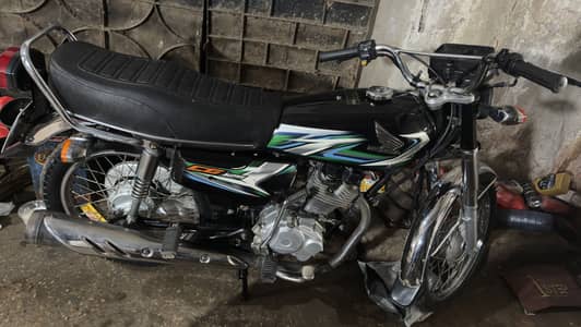 Honda cg 125 (2023)