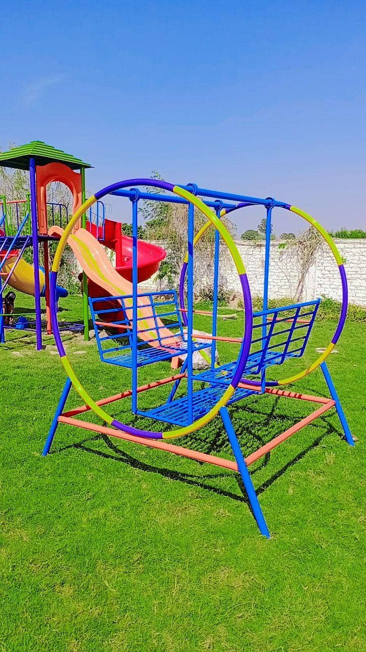بچوں کے جھولے اور سلائیڈز مناسب قیمت پر 4