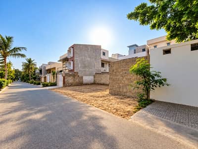 400 Yards Residential Open Plot For Sale Gulshan-e-Iqbal Block 10A Prime Location Adjacent To Main Rashid Minhas Road And Just Back Of Lasania Restaurant