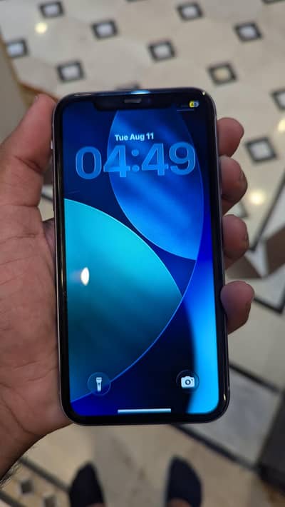 Apple iPhone 11