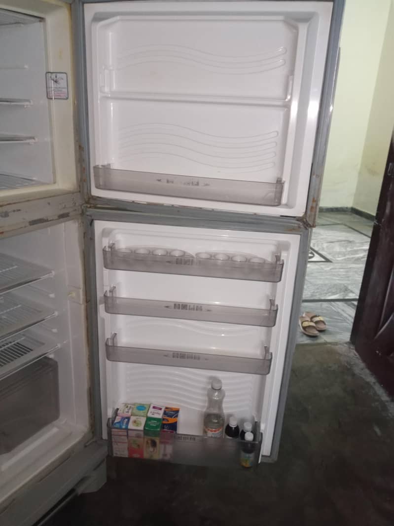 Dawlance fridge 1