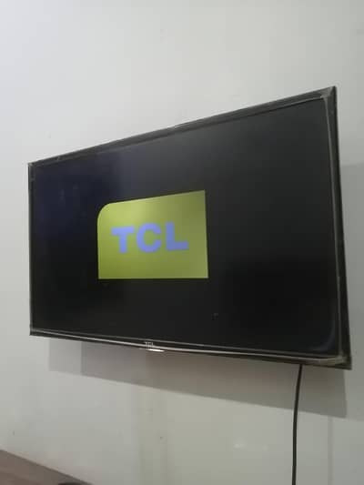 TCL 32' Non-Smart Basic LED