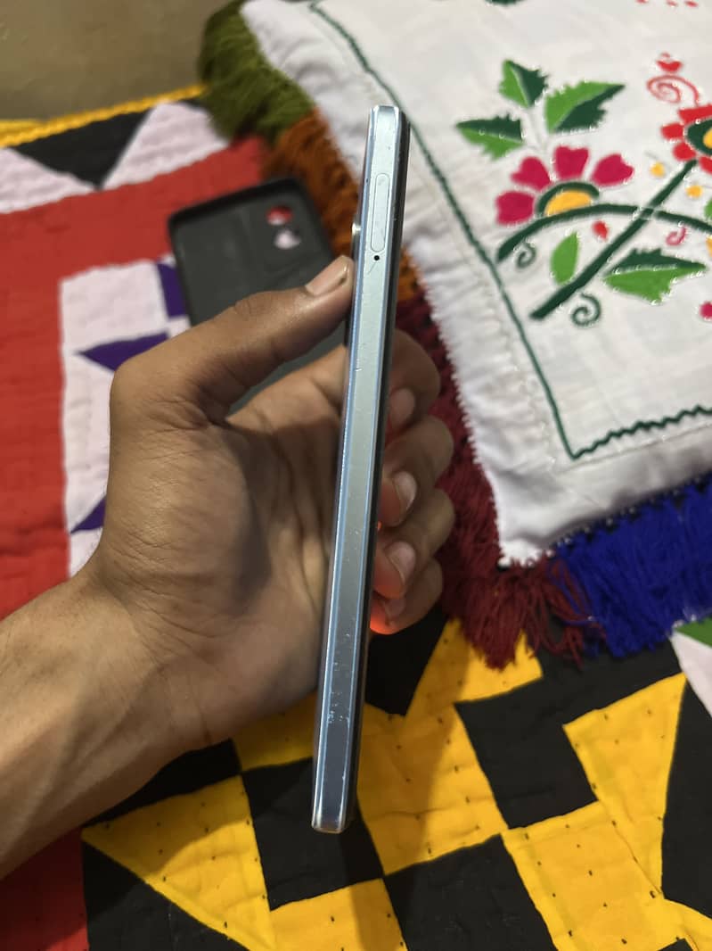 OPPO A17 3